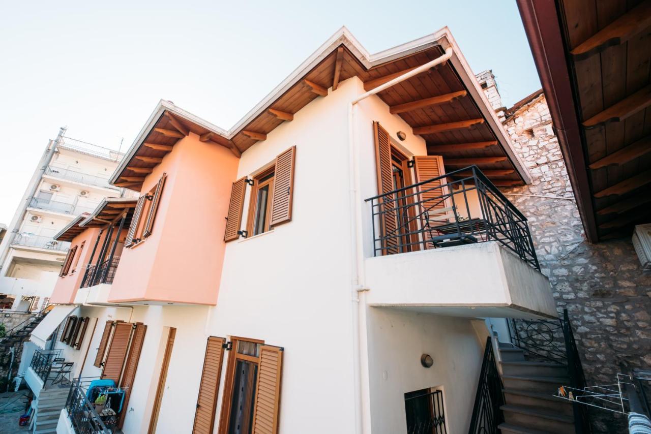 Апартаменты Muses Old Town Ioannina 2 Экстерьер фото